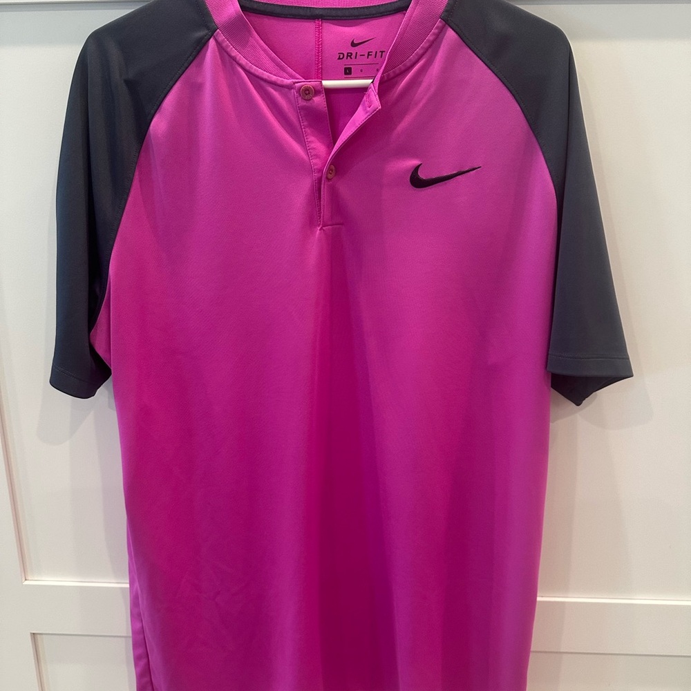 NIKE GOLF SHIRT